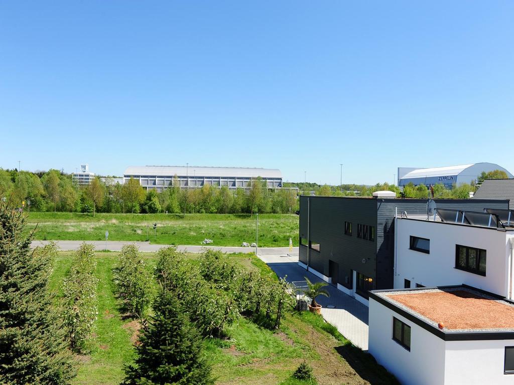 Ferienwohnung Am Zeppelin Hangar FDH 외부 사진