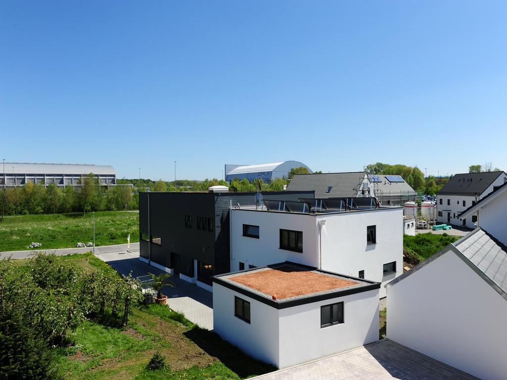Ferienwohnung Am Zeppelin Hangar FDH 외부 사진